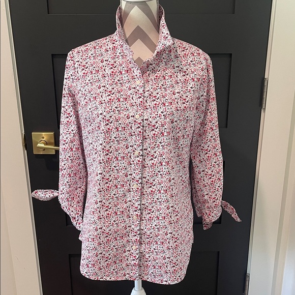 Banana Republic Tops - Banana Republic Cotton Preppy Button Down Shirt With Ties At Cuffs Size M